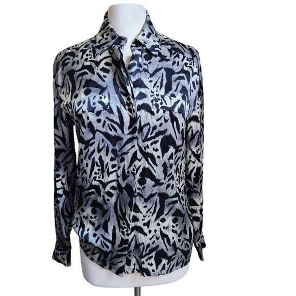 ESCADA 100% Silk Button‎ Down Animal Print Long Sleeve Shirt Size 36 Germany - Picture 1 of 16
